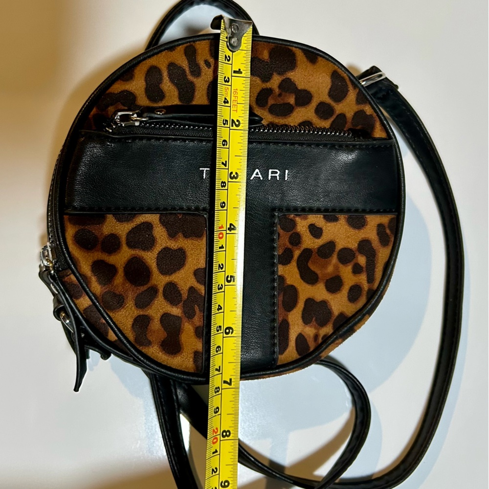 Tahari Leopard Print Crossbody Bag - Picture 15 of 16
